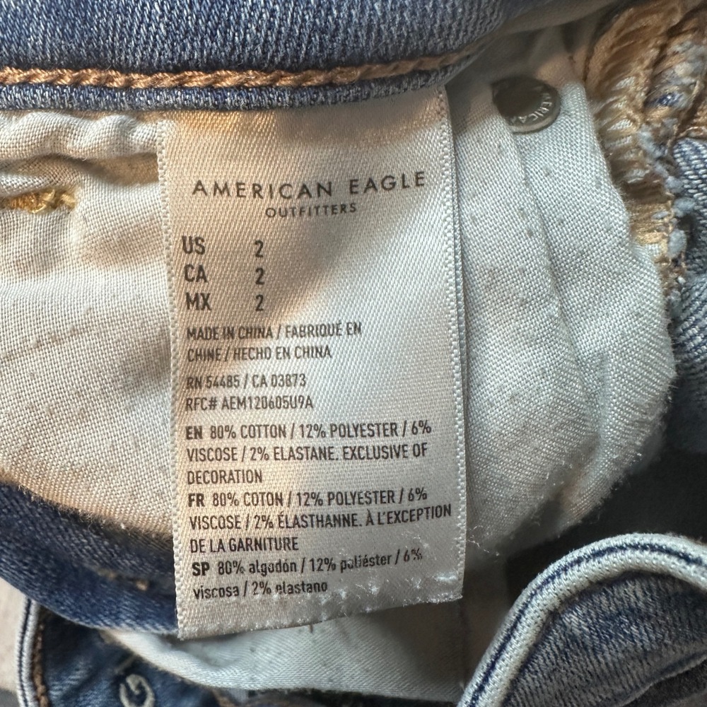 American Eagle Shorts Women 2 Blue Hi-Rise Shortie Distressed Next Level Stretch - Picture 5 of 10